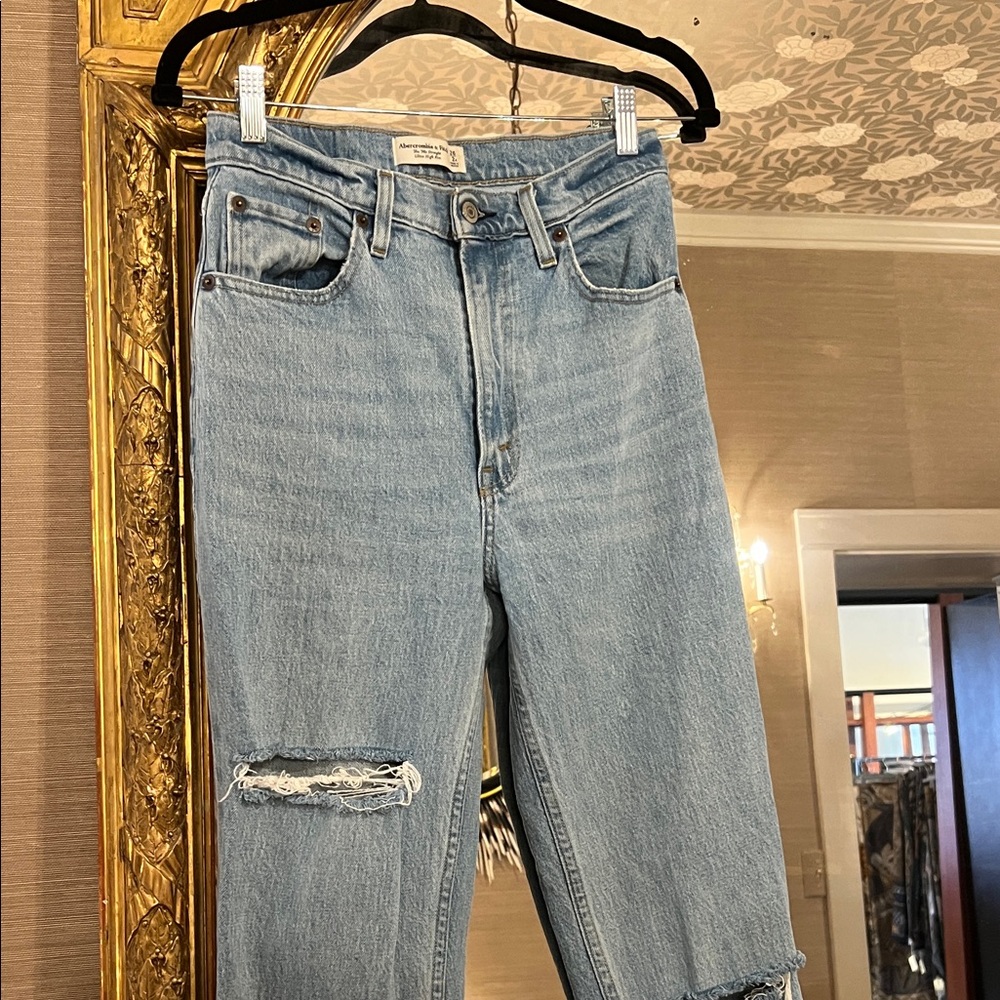 Abercrombie & Fitch Light Blue Boyfriend Jeans